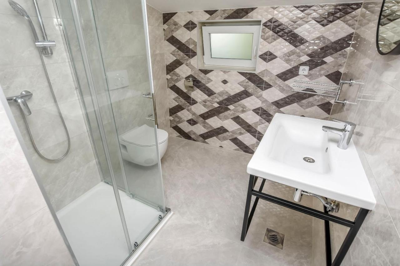 Apartments Olivera Рогозница Экстерьер фото
