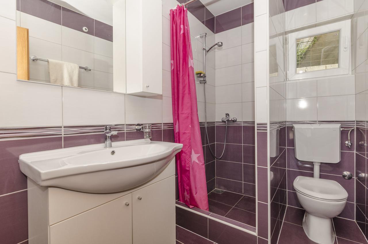 Apartments Olivera Рогозница Экстерьер фото