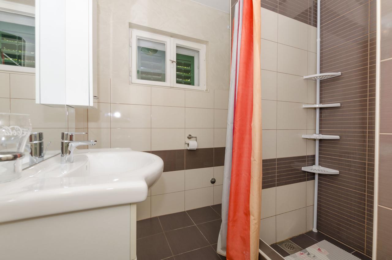 Apartments Olivera Рогозница Экстерьер фото